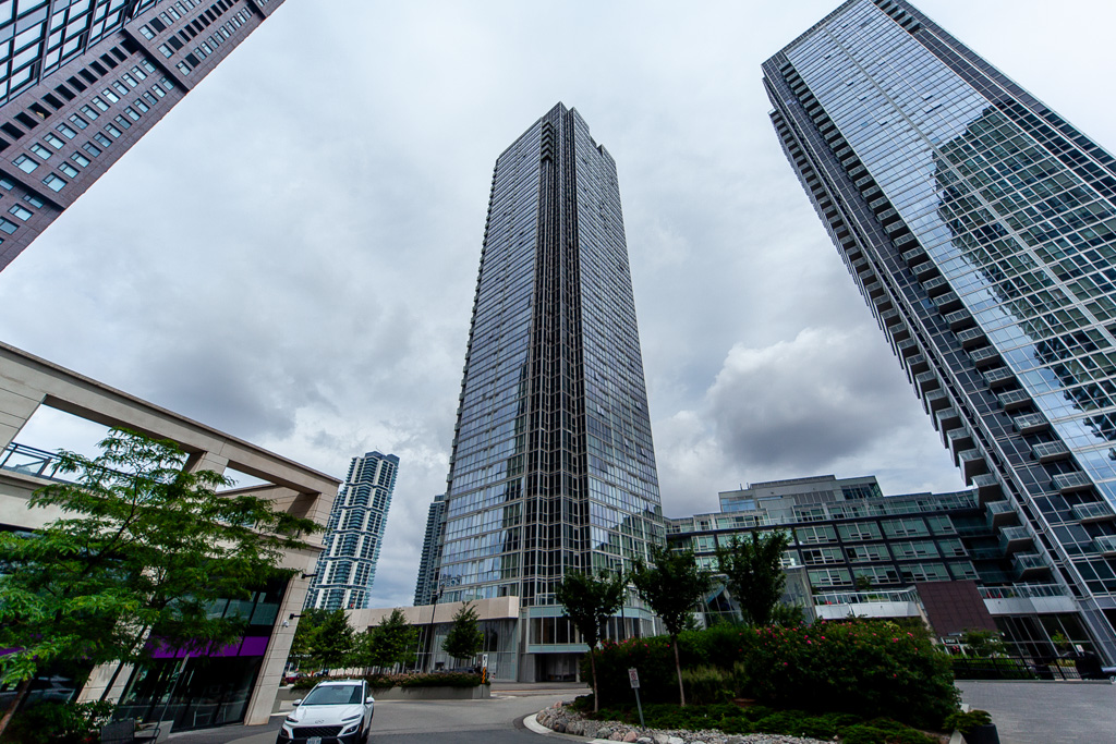 315-2916-highway-7-vaughan-4