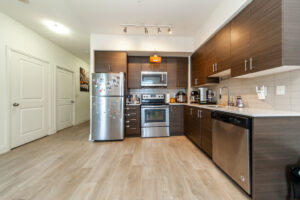 509-3600-highway-7-vaughan-19