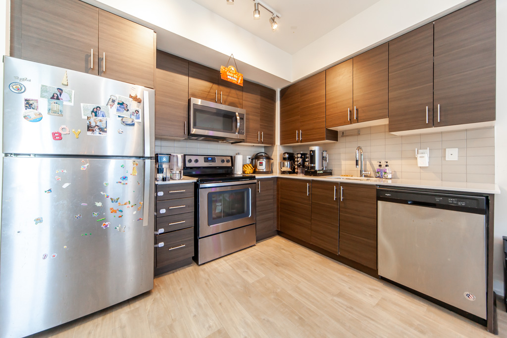 509-3600-highway-7-vaughan-20