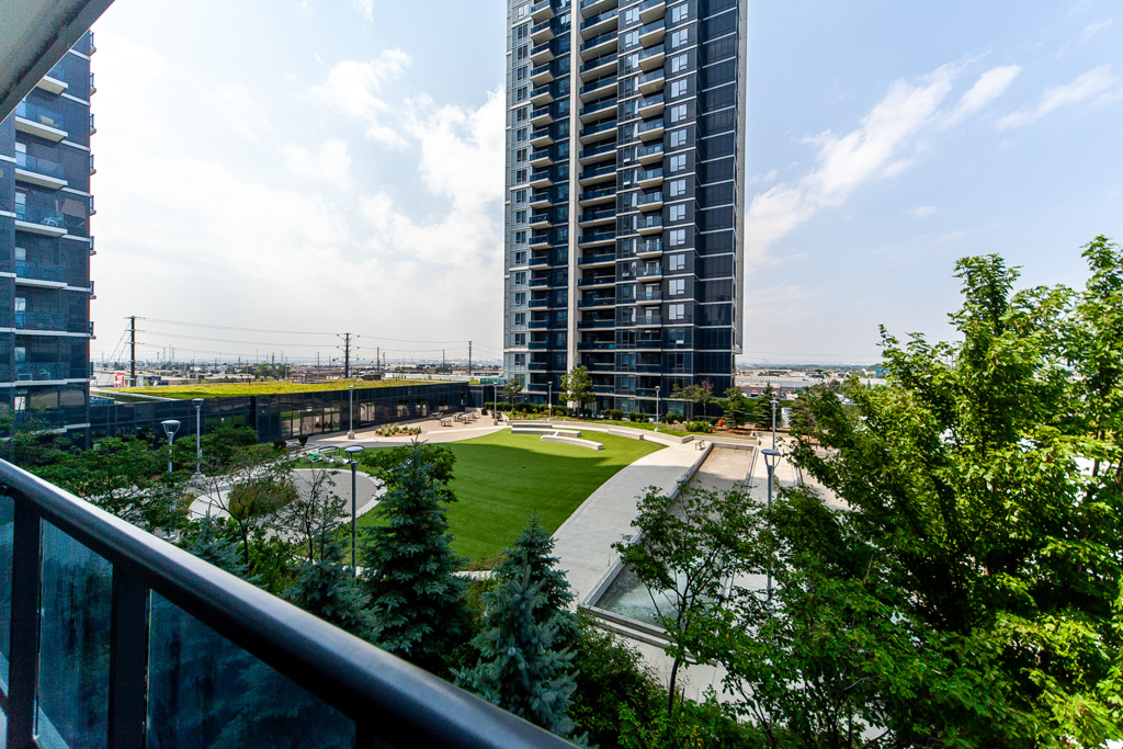 509-3600-highway-7-vaughan-35