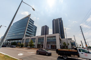 509-3600-highway-7-vaughan-44