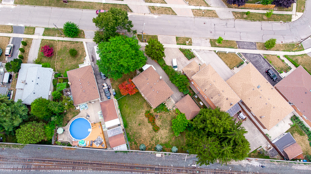 61-lord-roberts-dr-scarborough-aerial-13