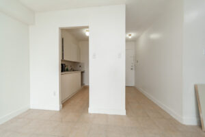 908-940-caledonia-rd-north-york-17