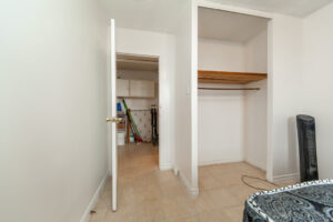 908-940-caledonia-rd-north-york-29