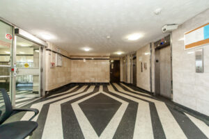 908-940-caledonia-rd-north-york-7