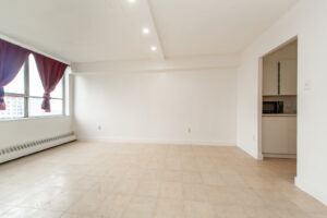 908-940-caledonia-rd-north-york-9