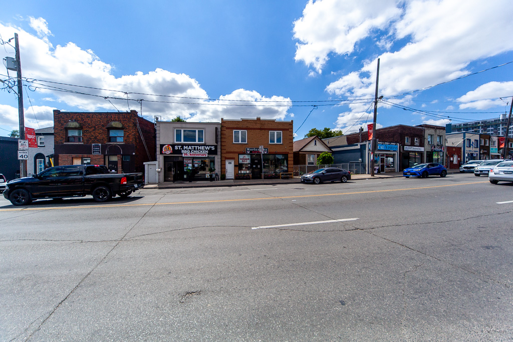 529-rogers-rd-toronto-1