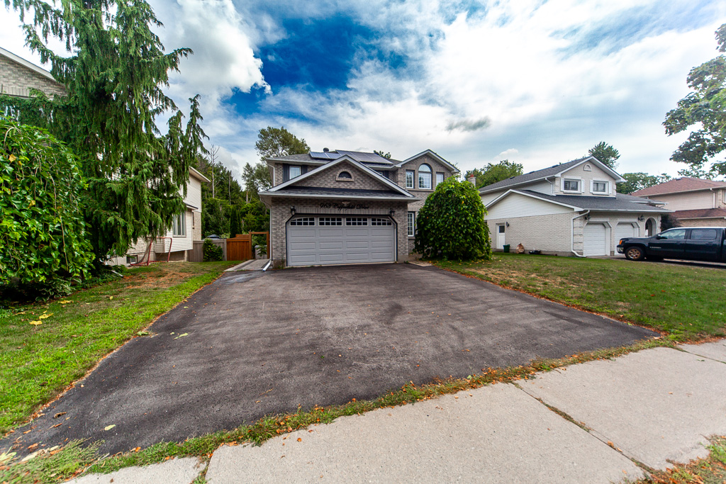 963-copperfield-dr-oshawa-1