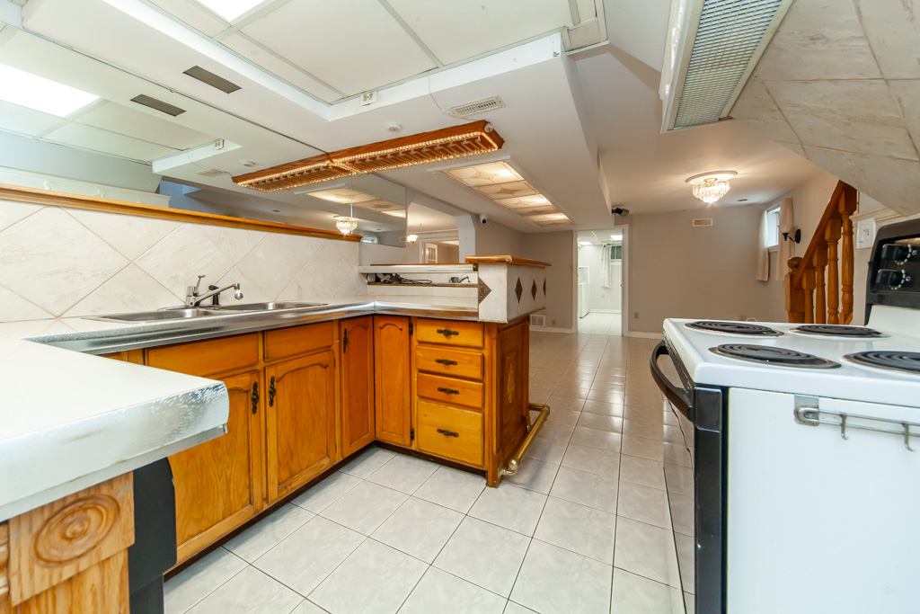 30-east-dr-toronto-33