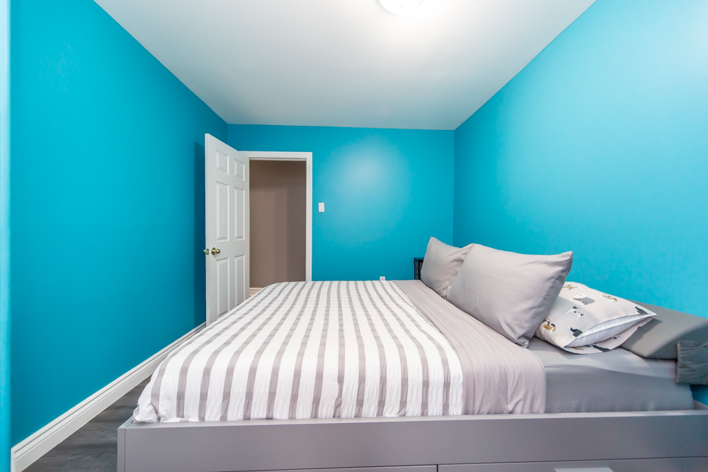 405-gilbert-ave-toronto-22