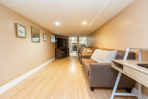 405-gilbert-ave-toronto-29