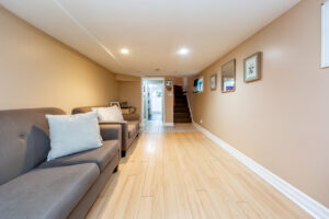 405-gilbert-ave-toronto-30