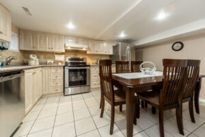 405-gilbert-ave-toronto-31