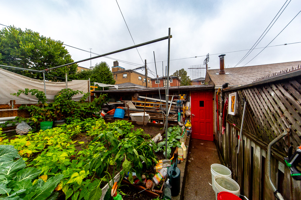 405-gilbert-ave-toronto-47