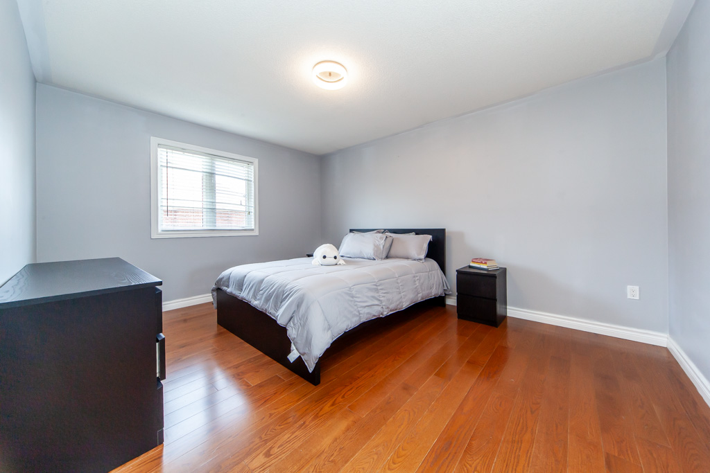50-bartsview-cir-stouffville-v2-34