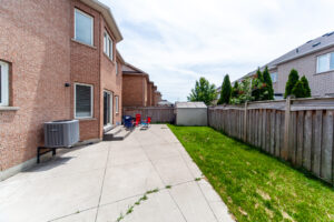 50-bartsview-cir-stouffville-v2-48