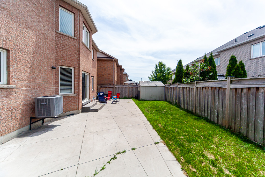50-bartsview-cir-stouffville-v2-48