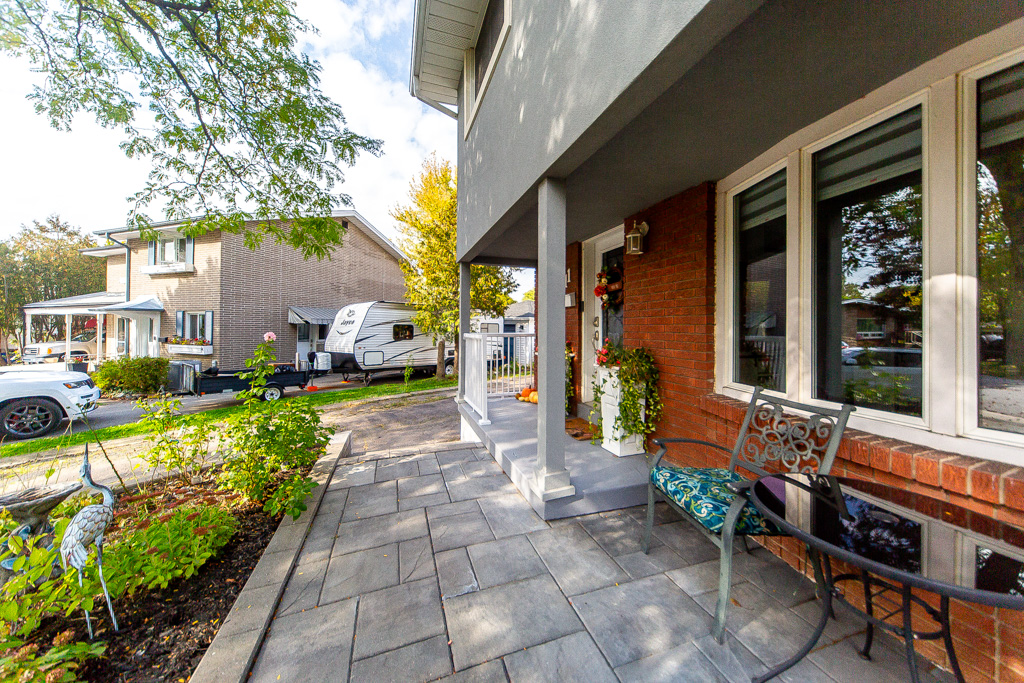 11-carrington-ct-hamilton-6