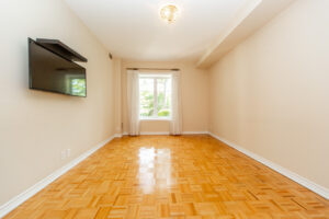 6-9519-keele-st-maple-22