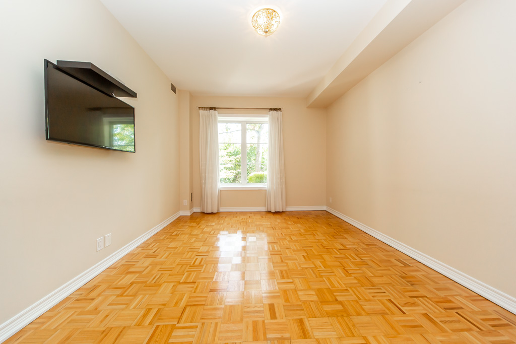6-9519-keele-st-maple-22