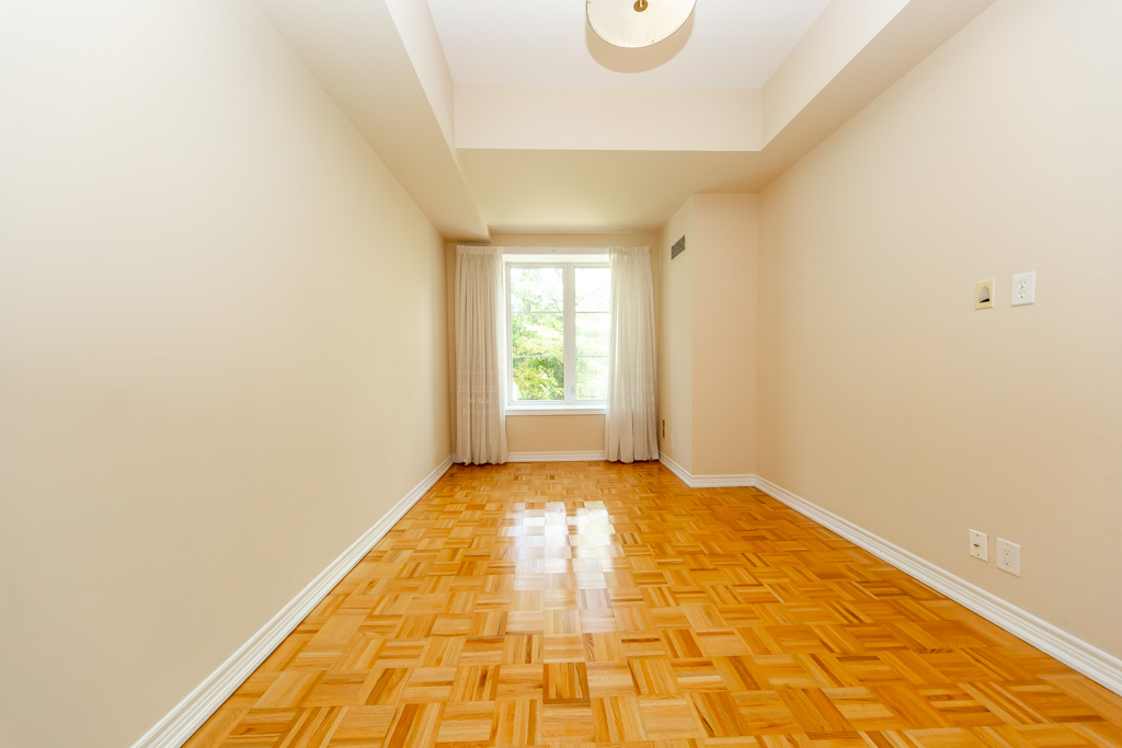 6-9519-keele-st-maple-27