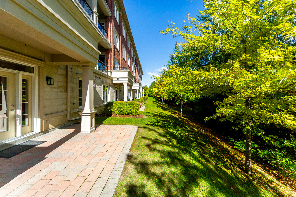 6-9519-keele-st-maple-37