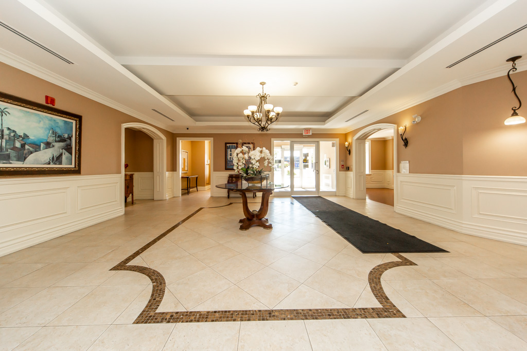 6-9519-keele-st-maple-4