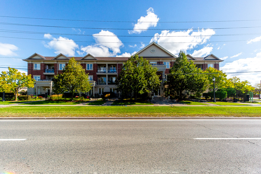 6-9519-keele-st-maple-49