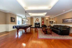 6-9519-keele-st-maple-6