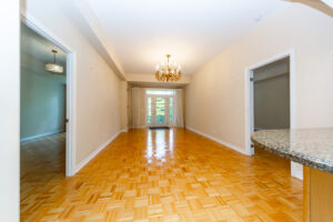 6-9519-keele-st-maple-9