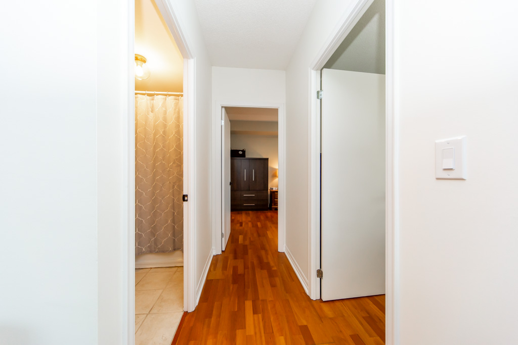 1402-38-fontenay-ct-etobicoke-24