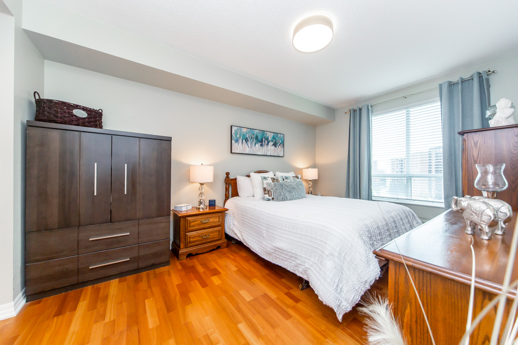 1402-38-fontenay-ct-etobicoke-25
