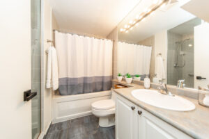 1402-38-fontenay-ct-etobicoke-30