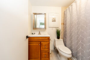 1402-38-fontenay-ct-etobicoke-36