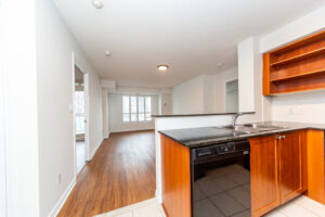 512-120-dallimore-cir-toronto-13