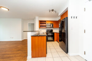 512-120-dallimore-cir-toronto-24