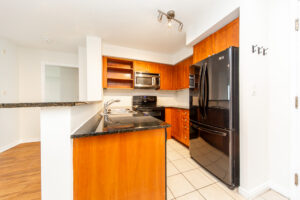512-120-dallimore-cir-toronto-25