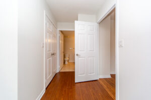 512-120-dallimore-cir-toronto-29