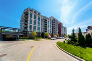 512-120-dallimore-cir-toronto-5