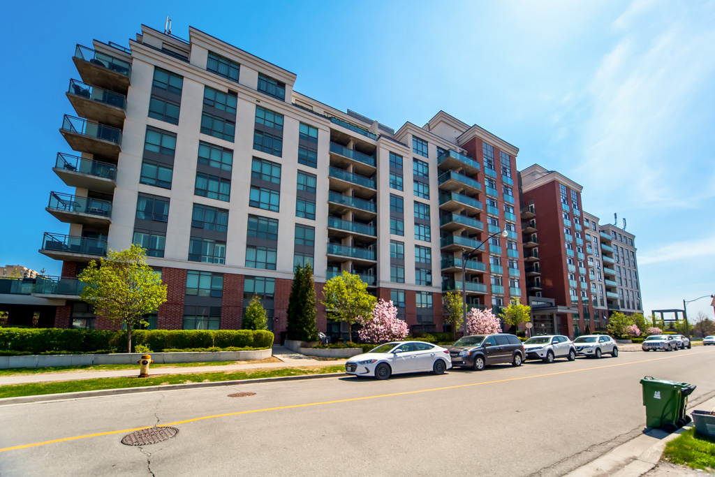 512-120-dallimore-cir-toronto-6
