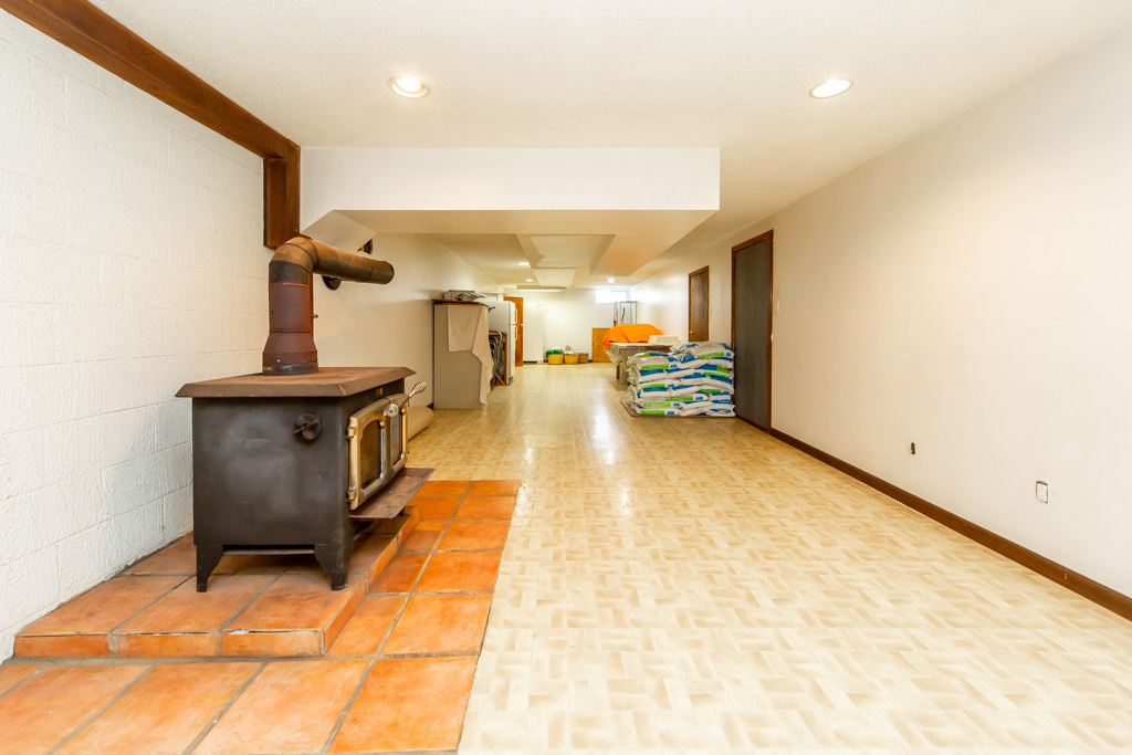 7440-17th-sideroad-schomberg-44