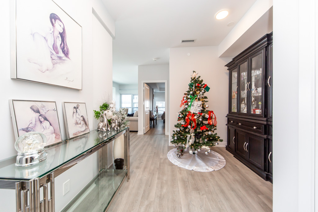 1007-30-upper-mall-way-vaughan-11