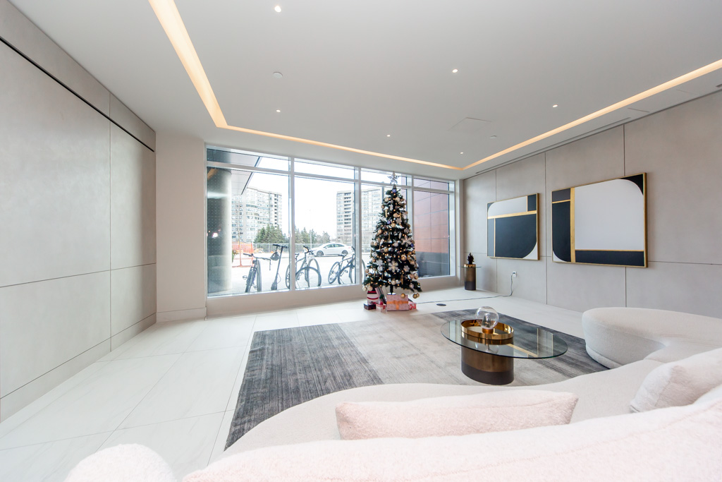 1007-30-upper-mall-way-vaughan-7