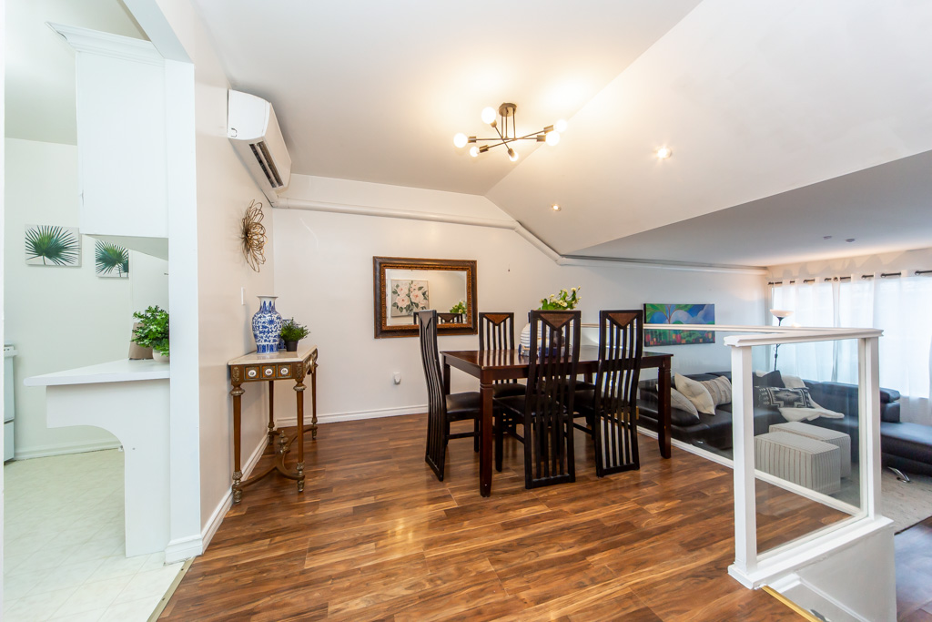143-34-venetian-cres-north-york-12