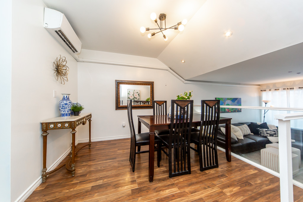 143-34-venetian-cres-north-york-19