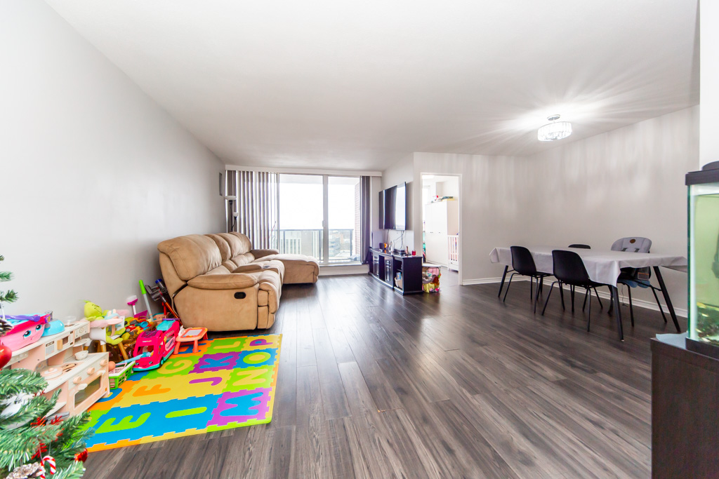 2106-85-emmet-ave-york-10
