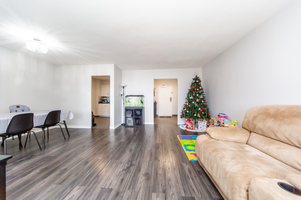 2106-85-emmet-ave-york-15