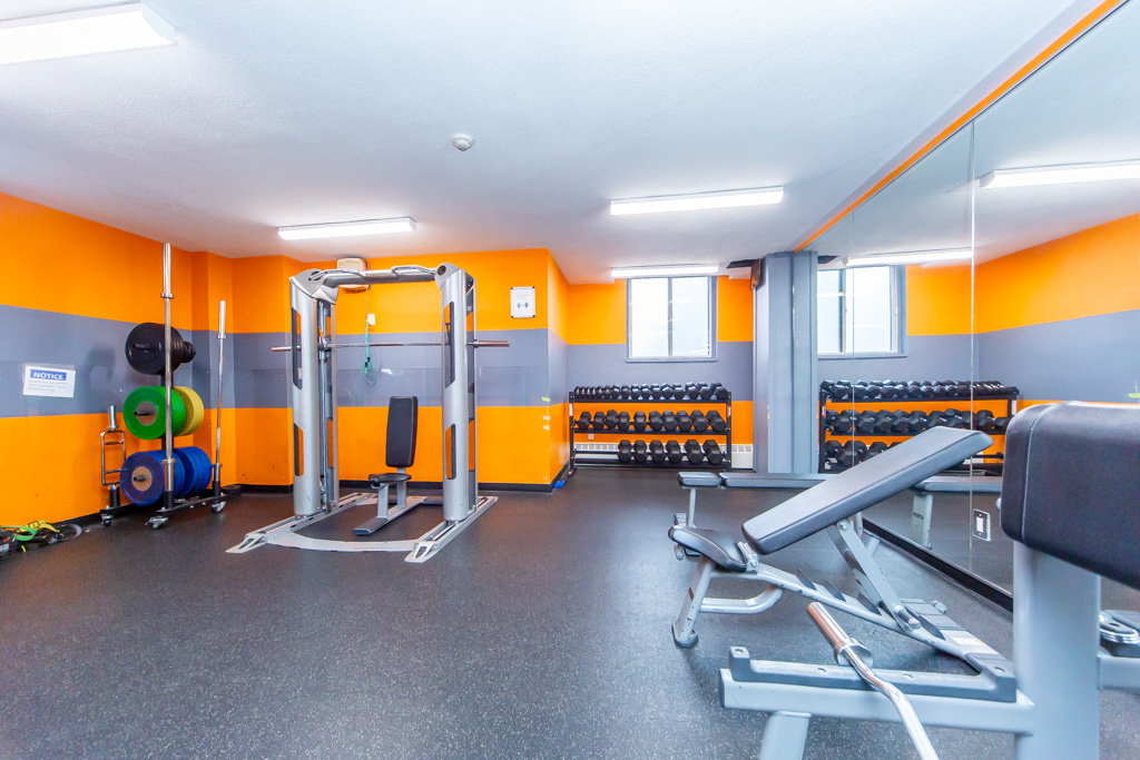 2106-85-emmet-ave-york-44