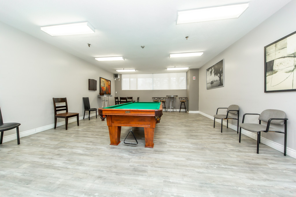 2106-85-emmet-ave-york-46