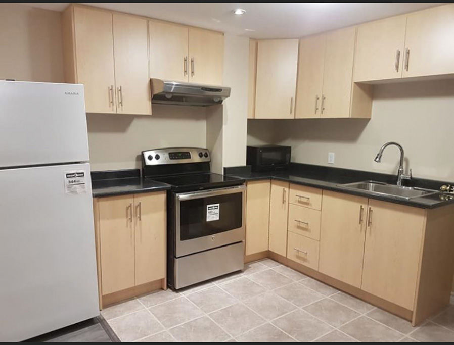 5355-tenth-line-w-mississauga-basement-2